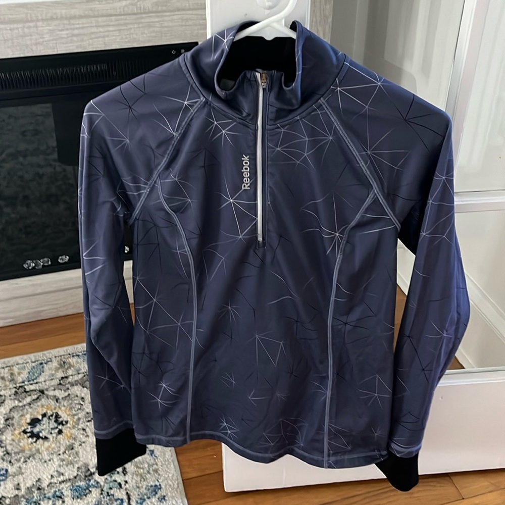 Women’s small Reebok running top lined